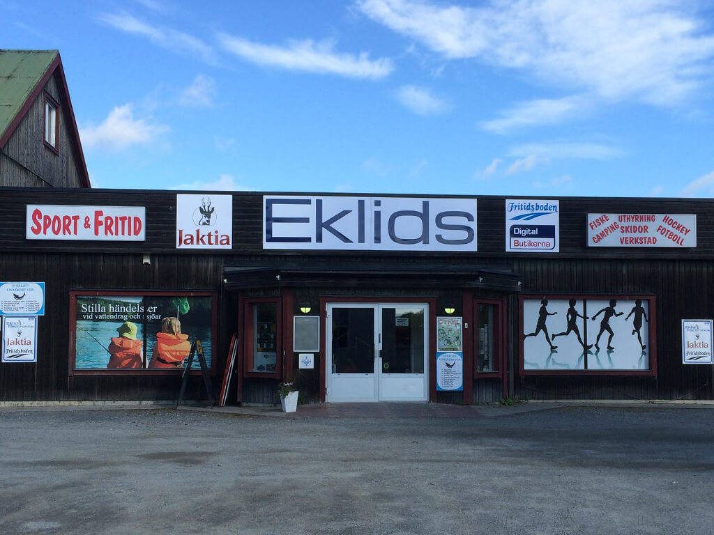 Ingång till Eklids, Jakta, Sportringen och Digitalbutikerna i Ånge.